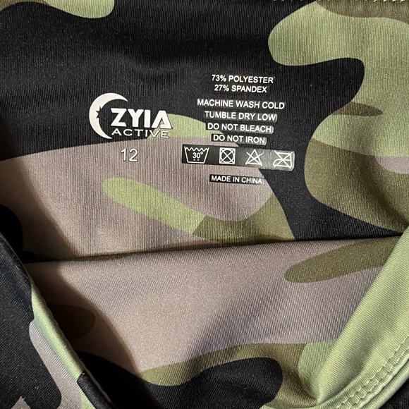 Green Camo Zyia leggings - Picture 4 of 5